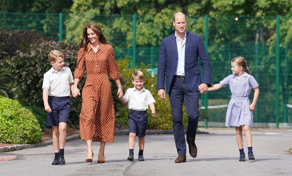 Prince George, Princess Charlotte and Prince Louis, accompanied by their parents the Prince William and Kate Middleton , Duchess of Cambridge, arrive for a settling in afternoon at Lambrook School, near Ascot in Berkshire.