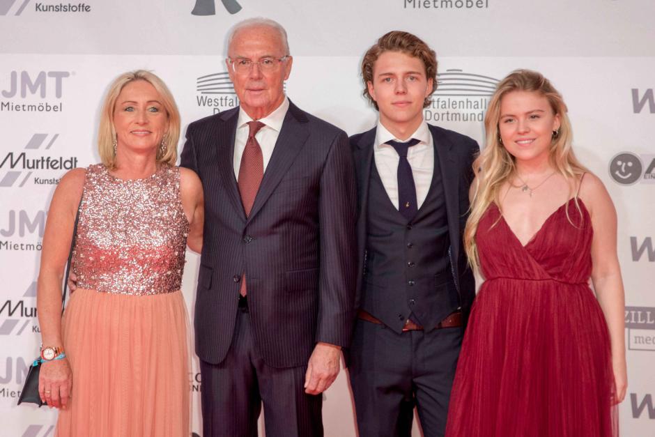 Franz Beckenbauer, wife Heidi Beckenbauer, son Joel with girlfriend
Kinderlachen Gala, Dortmund, Germany - 01 Dec 2018