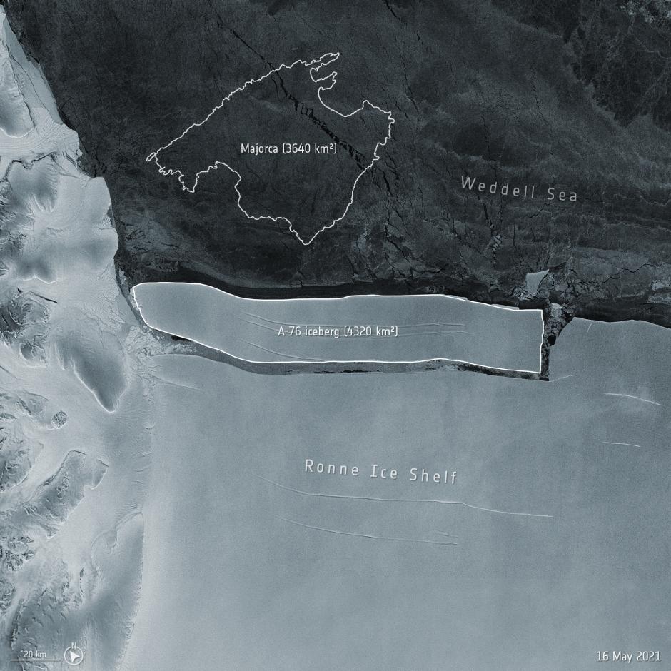 Comparación entre el tamaño del iceberg y la isla de Mallorca