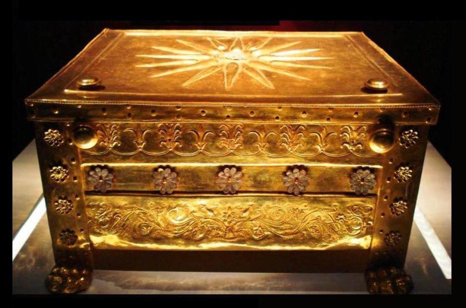 El larnax dorado que se cree que pertenece a Filipo II