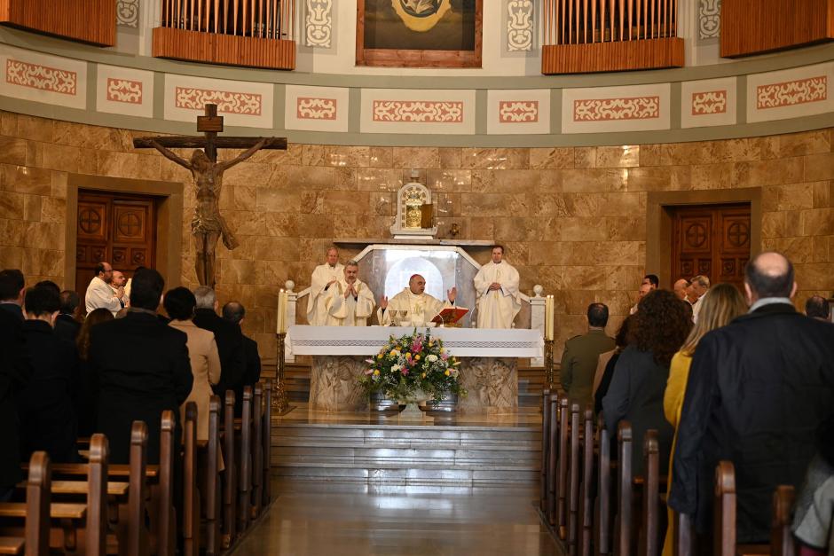 Un momento de la Eucaristía oficiada con Monseñor Benavent