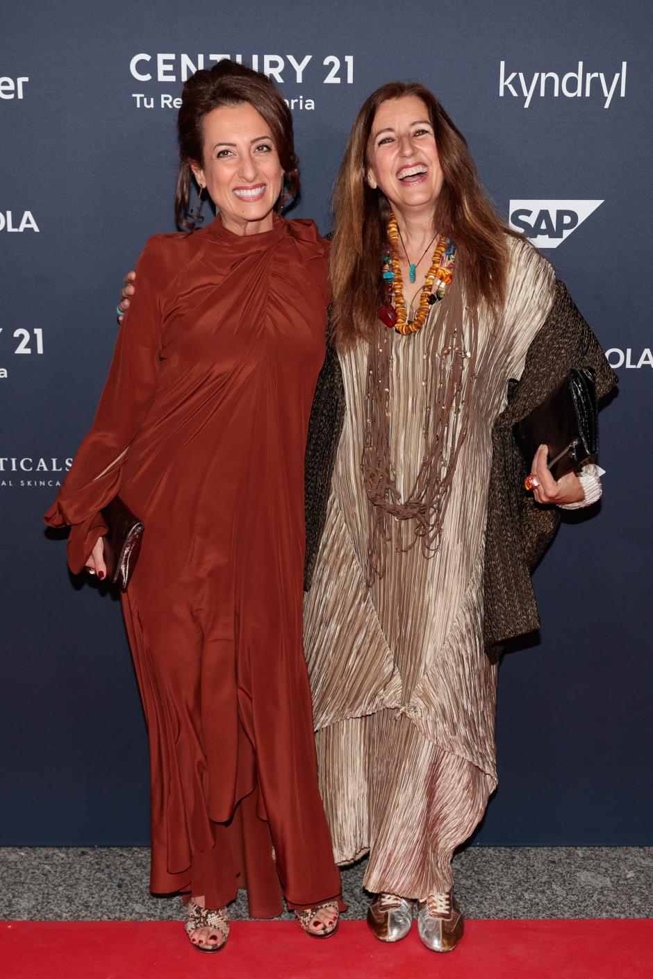 Huawei Spain Vicepresident Therese Jamaa (L) during " Las Top 100 Mujeres Líderes de España " Gala in Madrid, Wednesday, February 22, 2023