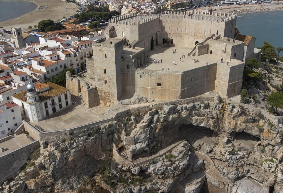 Vista panorámica del Castillo de Peñíscola, donde murió el Papa Luna