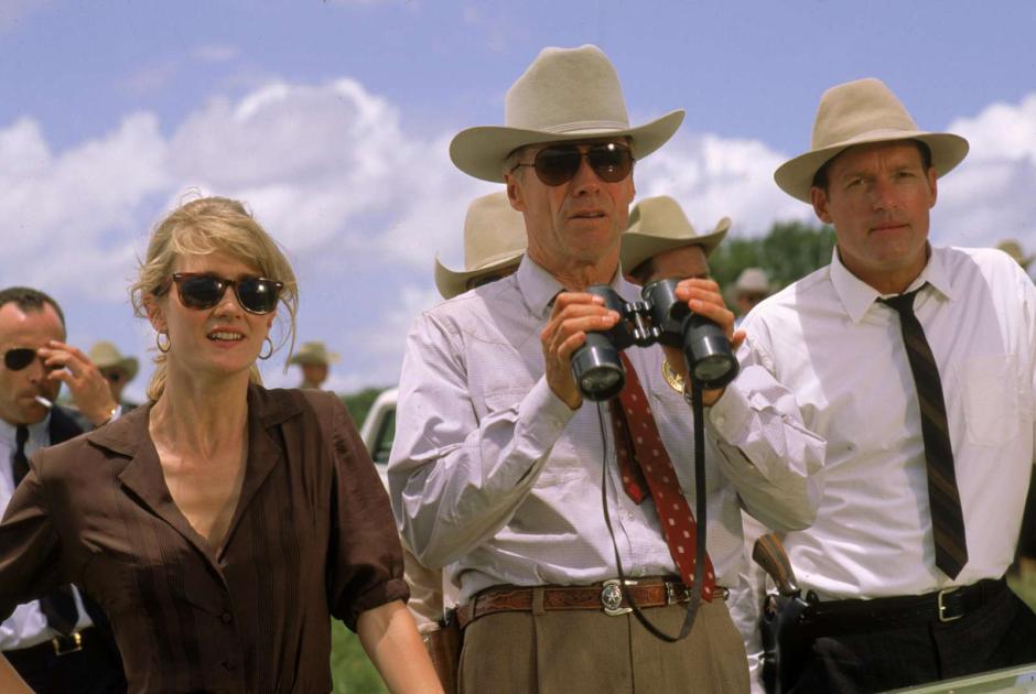 Clint Eastwood se reservó un papel secundario como el Ranger de Texas Red Garnett