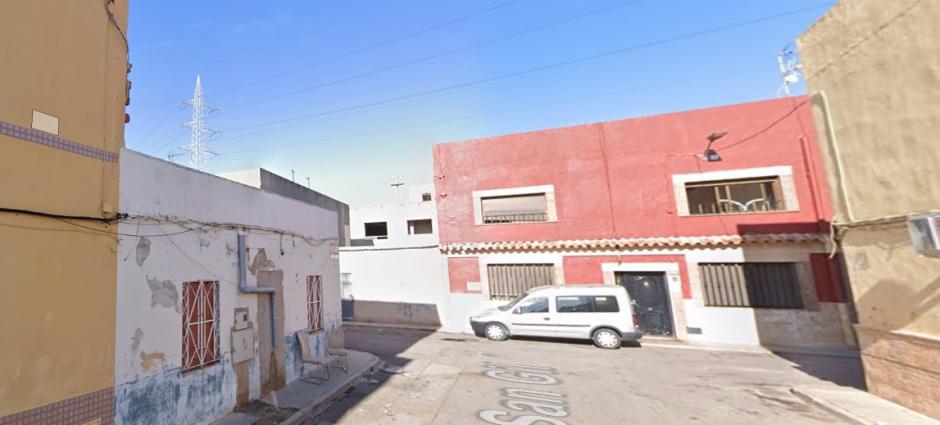 Lugar donde se ha producido el tiroteo, en la calle San Gil de Almazora
