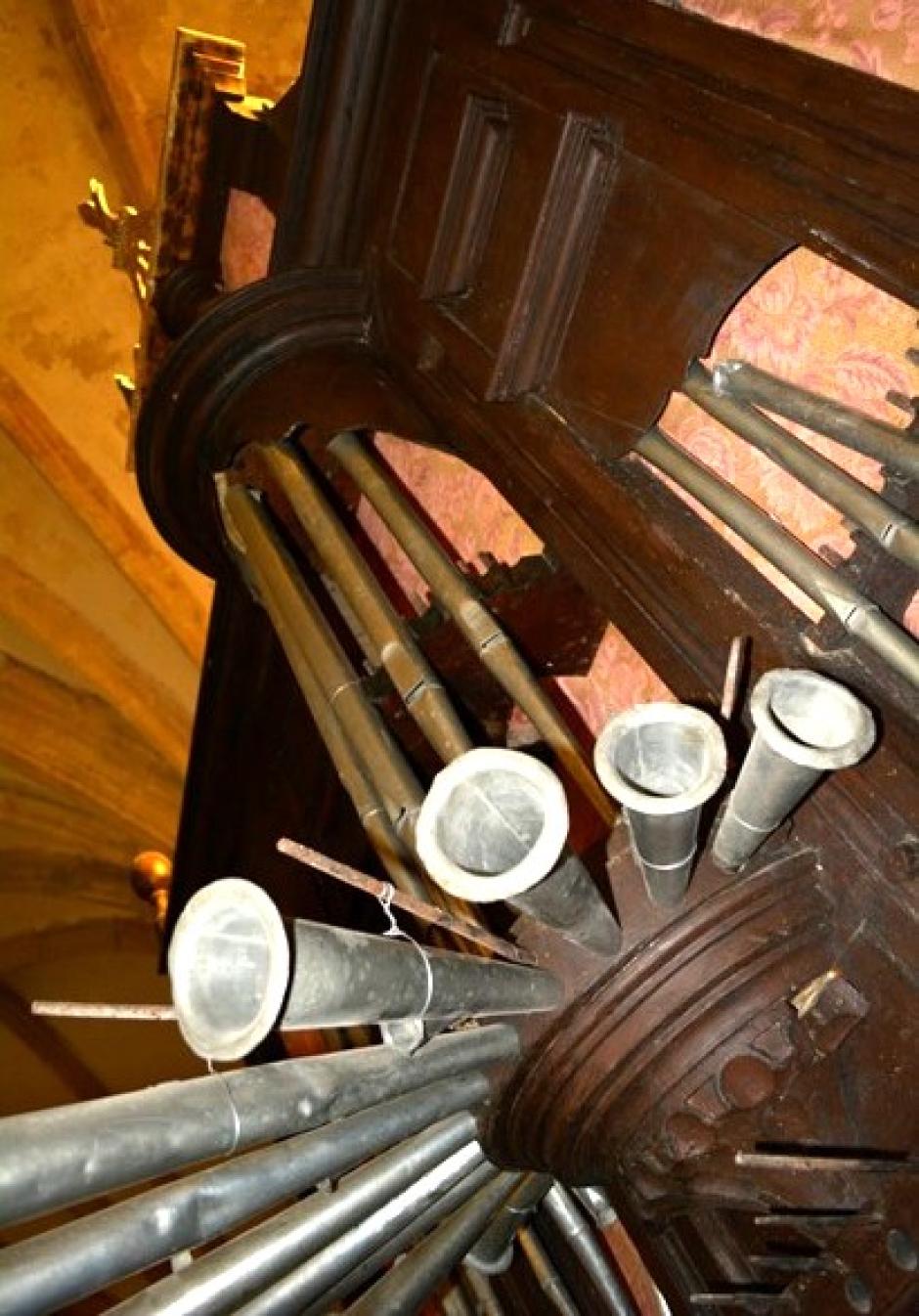 Apenas quedan 74 tubos originales de los 729 que llegó a tener el órgano