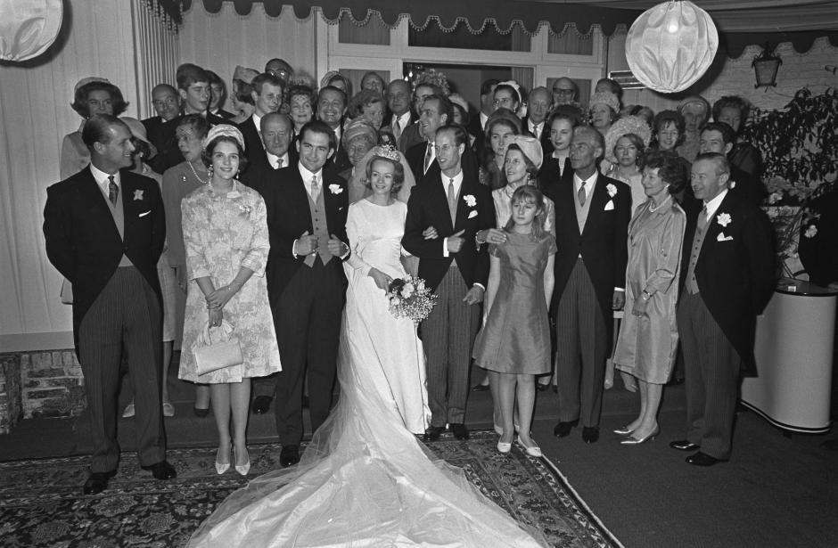 La boda del hijo de Sofía, el príncipe Karl de Hesse, y la condesa Yvonne Szapáry (1966)