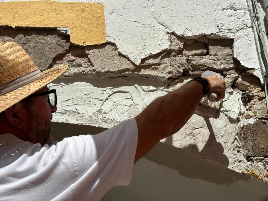 Reparación del arco de la ermita del Socorro