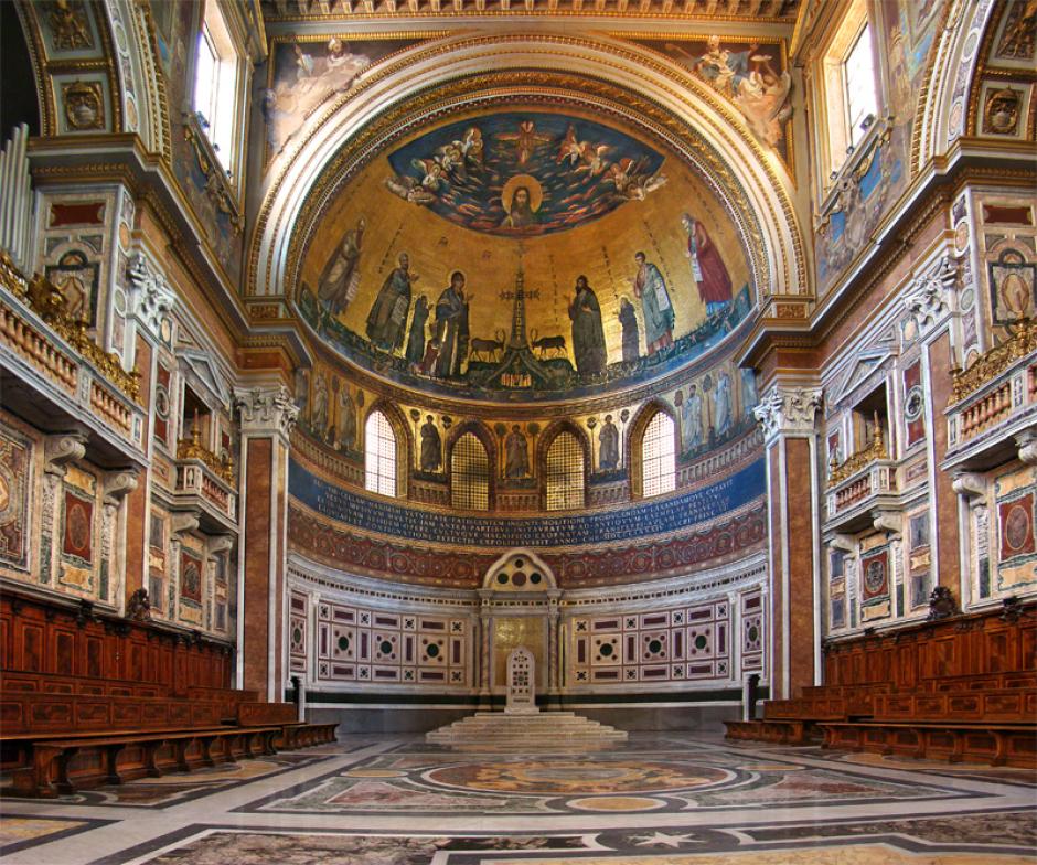 interior basilica