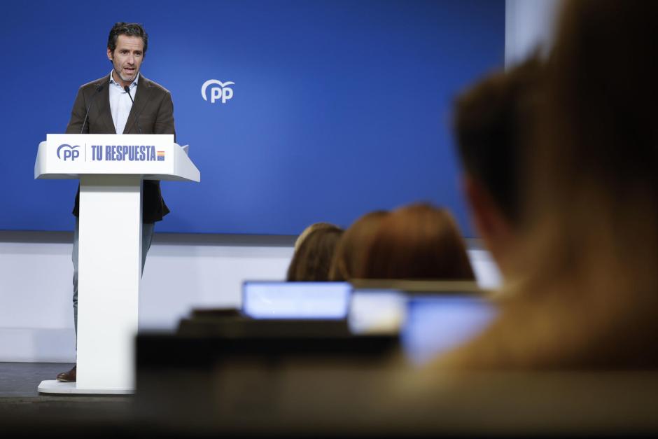 El portavoz del PP, Borja Sémper, durante la rueda de prensa ofrecida este martes en la sede del partido, en Madrid