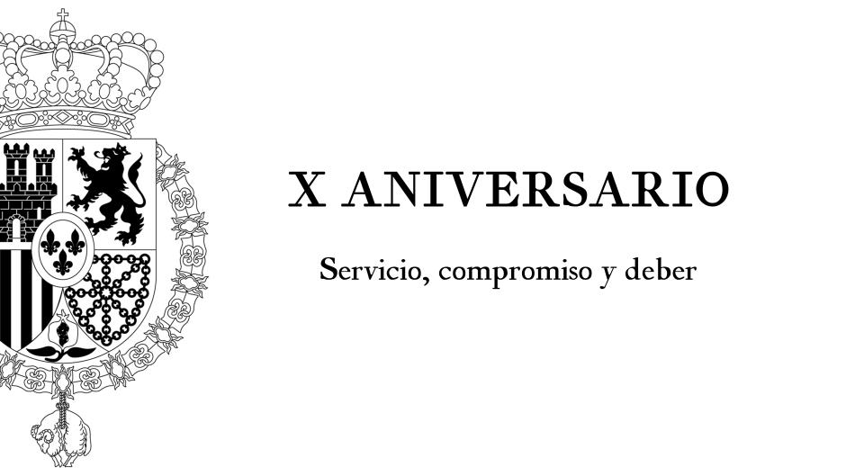 Versión en blanco y negro del nuevo emblema del aniversario del reinado