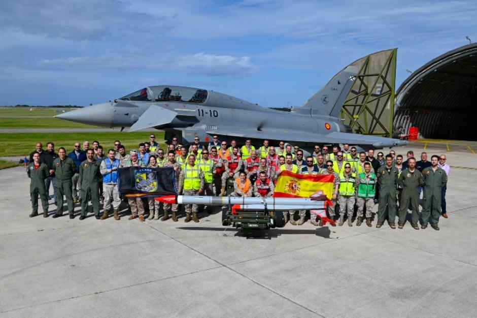 El Centro Logístico de Armamento y Experimentación (CLAEX), con el apoyo del Ala 14 y el Ala 11, ha marcado un nuevo hito en la historia del Ejército del Aire y del Espacio