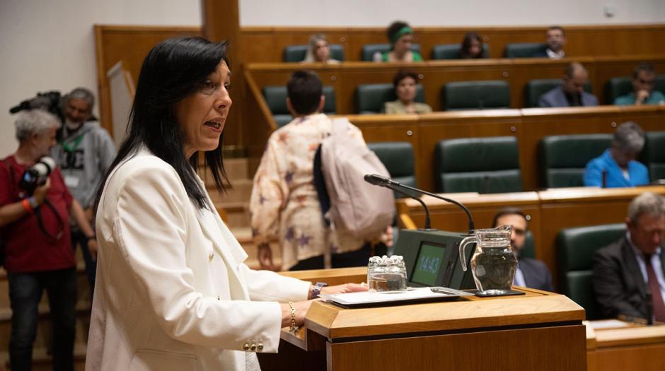 La portavoz de Vox en el Parlamento Vasco, Amaia Martínez