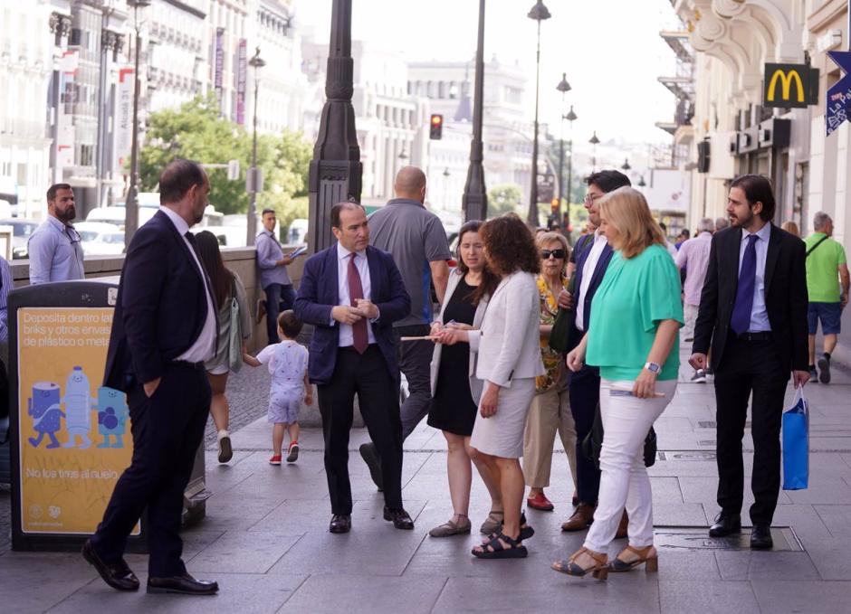 Meera Joshi se reúne con su homóloga en la ciudad Inma Sanz