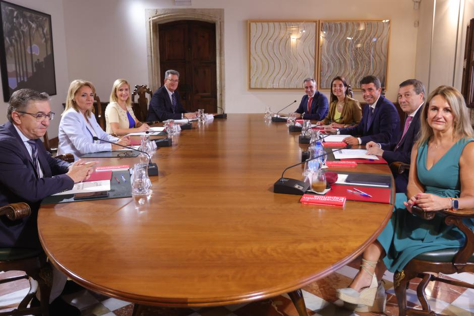 Primera reunión del nuevo Consell de Mazón, este viernes