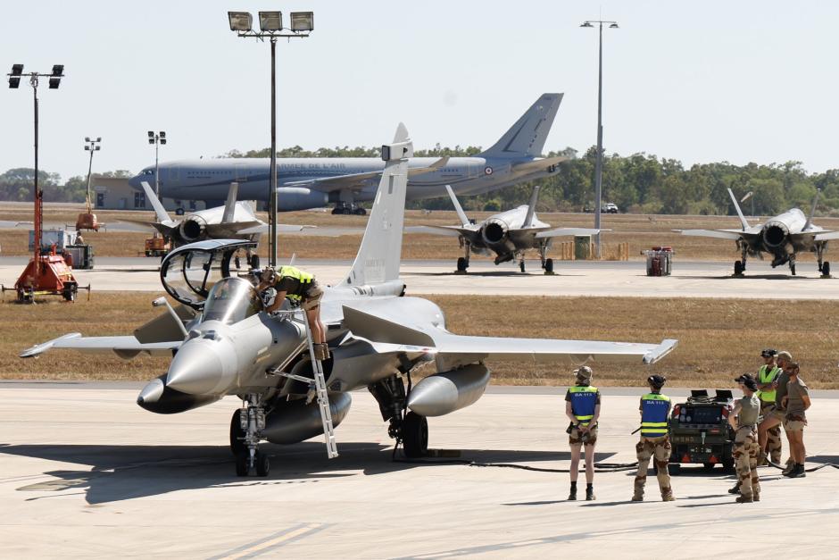 140 Aeronaves de más de 20 países participan en las maniobras militares en Australia