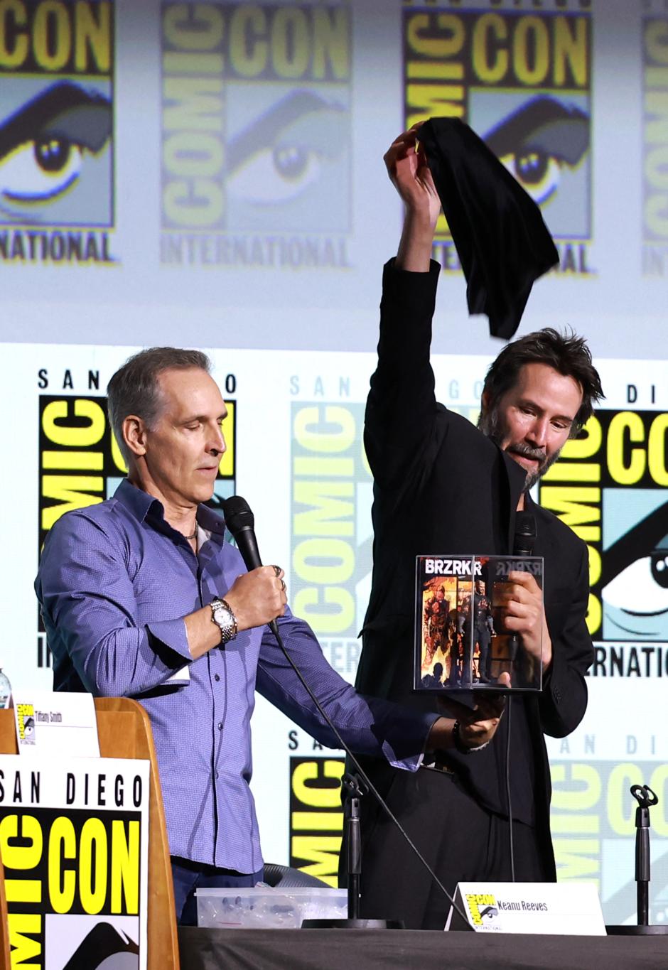 Todd McFarlane y Keanu Reeves