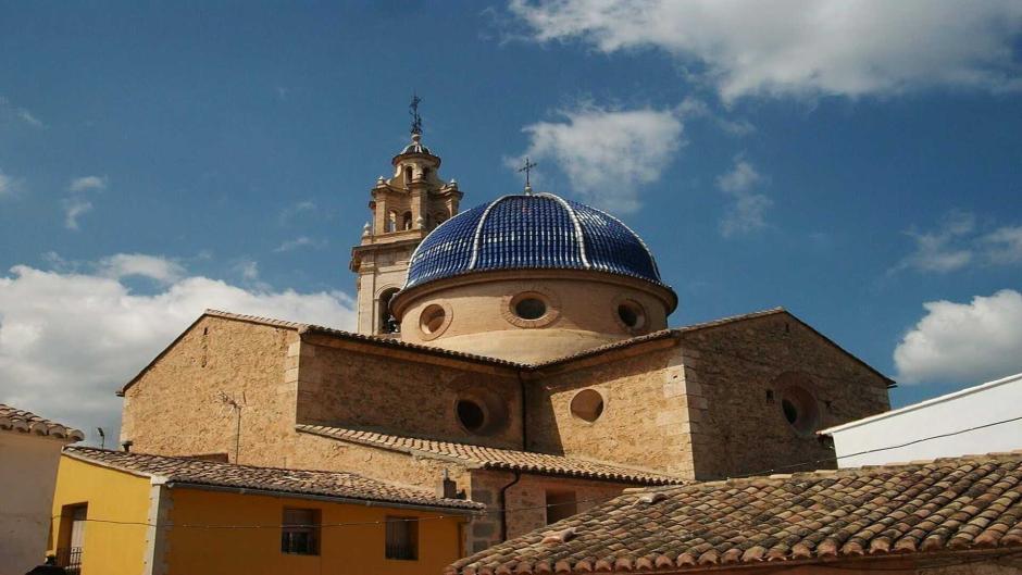 Imagen de la Iglesia Parroquial de San Miguel de Arcángel en el municipio de Altura, Castellón