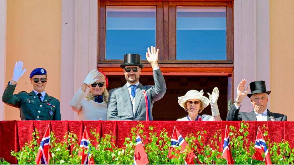 King Harald, Queen Sonja, Crown Prince Haakon, Crown Princess Mette-Marit and Princess Ingrid Alexandra during the Norwegian National Day celebrations, Oslo, Norway, May 17, 2024