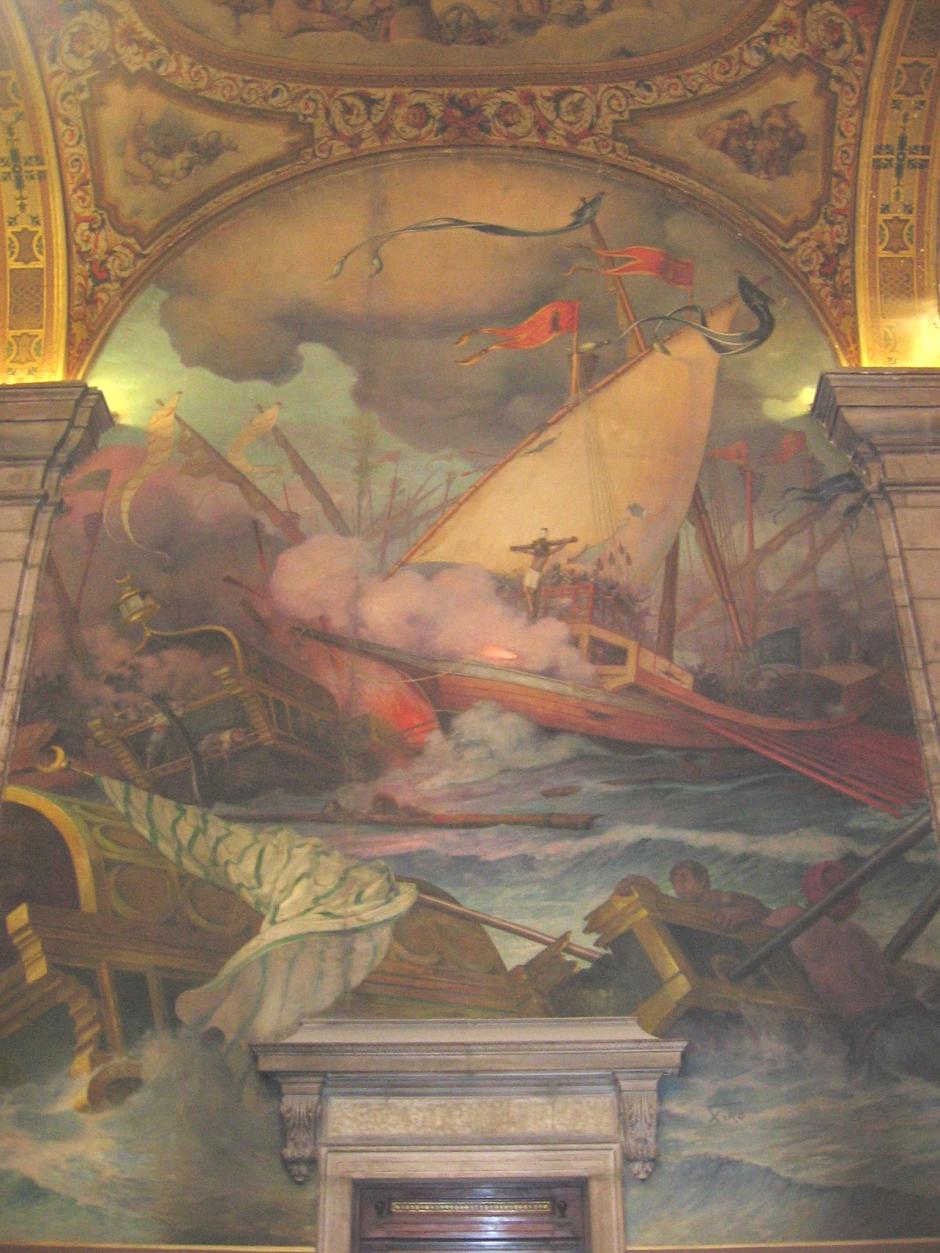 Una de las pinturas retiradas, que representaba al Cristo de Lepanto, pintada por Josep Mª Xiró