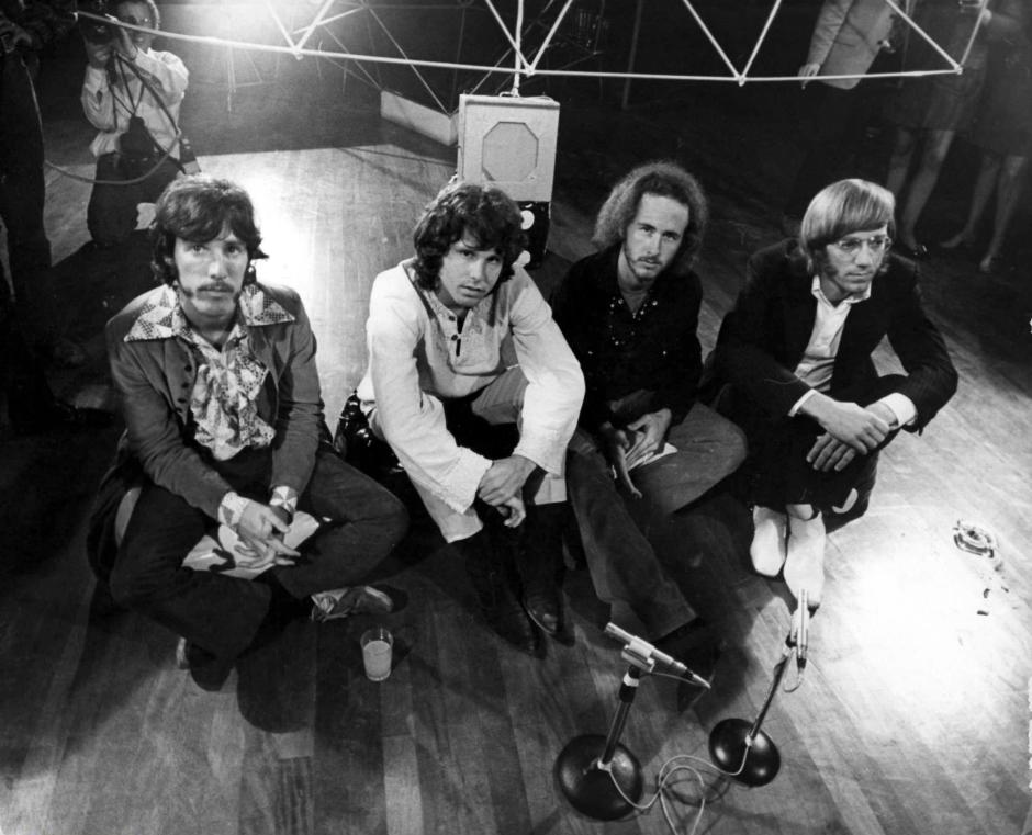 The Doors al completo