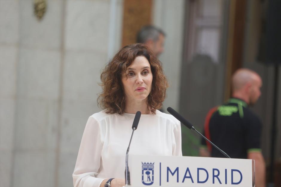 Isabel Díaz Ayuso, tras el acto de las Palomas de Bronce en la Casa de la Villa