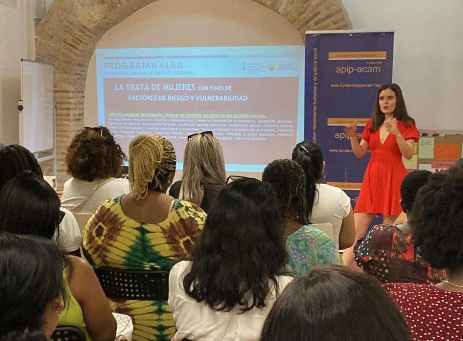 Imagen de mujeres atendidas por el Programa Alba para víctimas de trata y violencia sexual en la Comunidad Valenciana