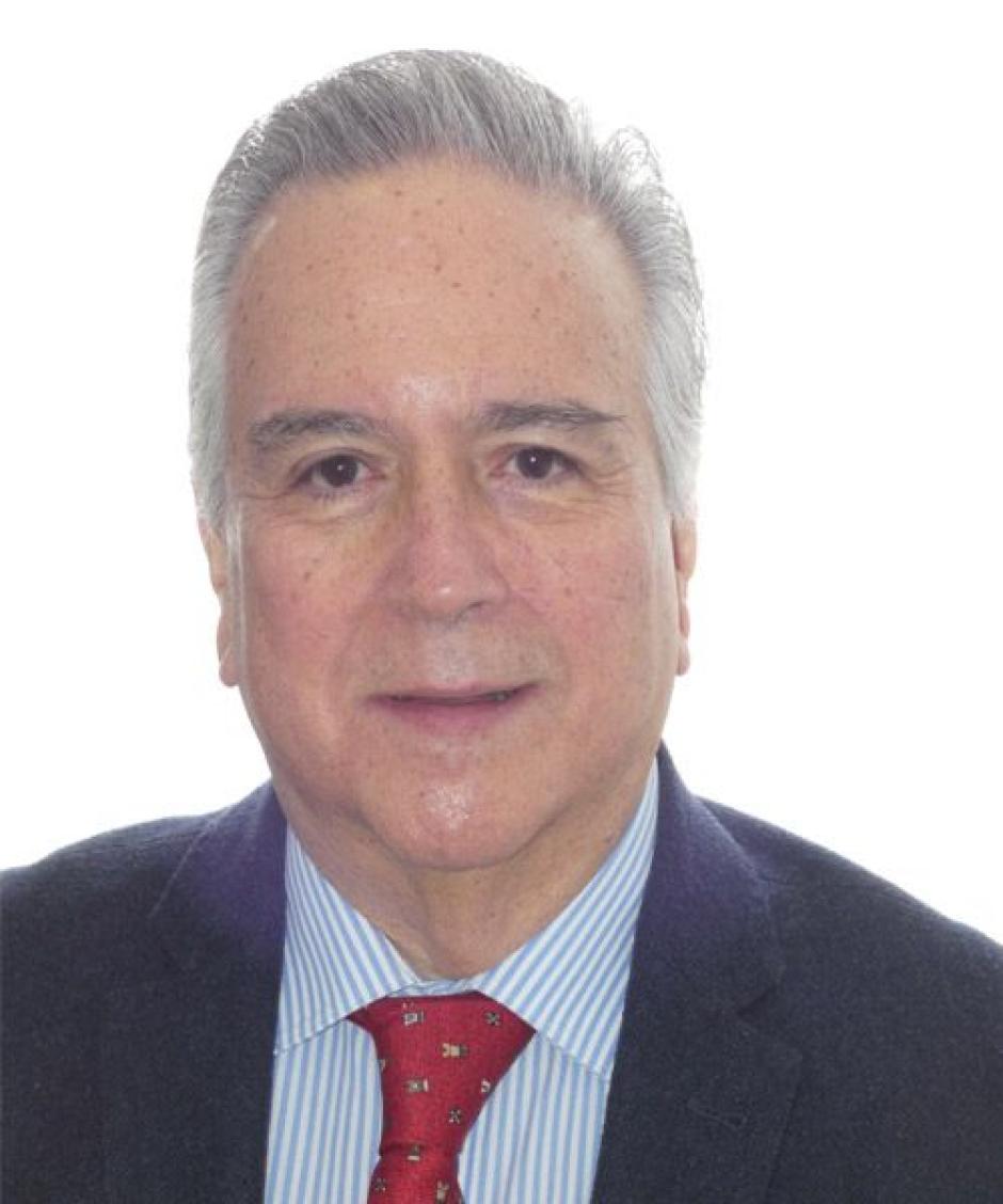 Dr. Carlos Sarmiento, presidente del 'Bloque Constitucional'