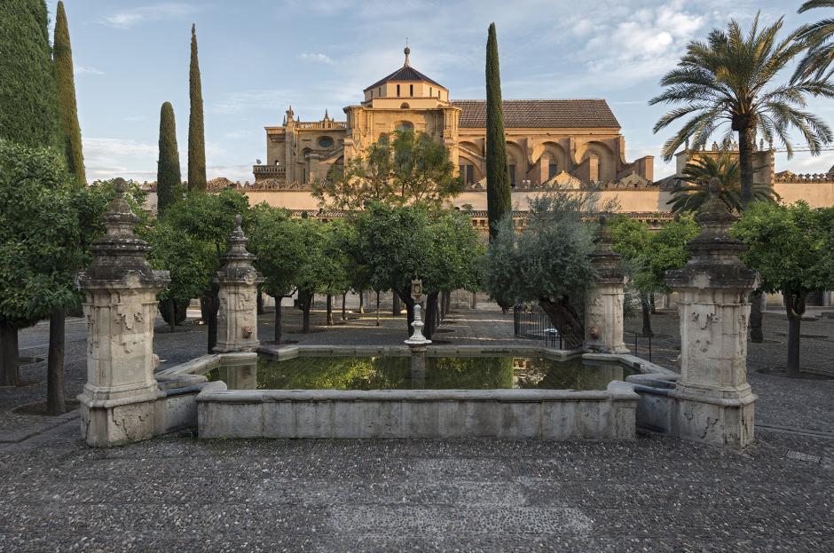 Patio de los Naranjos de la Mezquita Catedral de Córdoba