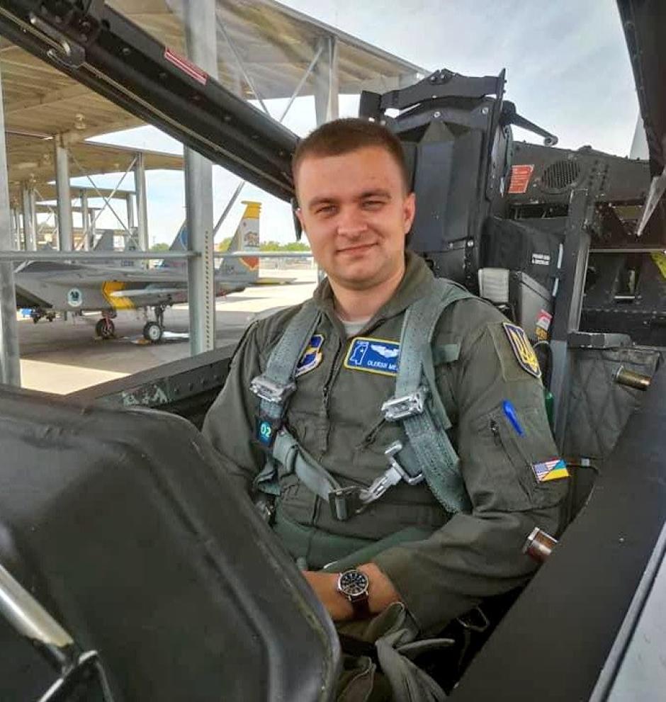 Oleksiy Mes, el piloto del F-16 siniestrado en Rusia y considerado un héroe por Ucrania