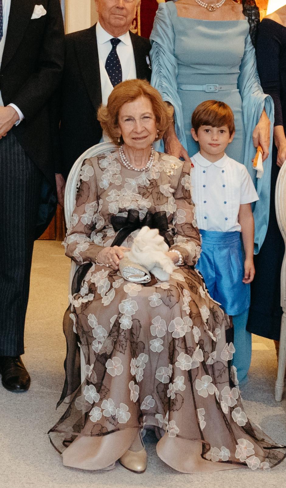 Victoria López Quesada and Enrique Moreno de la Cova on their wedding in Madrid. September 1st 2024
Spanish King Felipe VI, Princess Sofia of Greece , Cristina de Borbón Dos Sicilias, Infanta Cristina and Elena de Borbón , Irene de Grecia and Pedro López Quesada , Pedro Lopez quesada de Borbon in Madrid