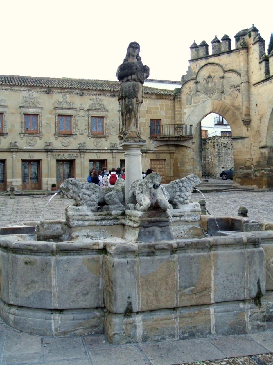 Estatua funeraria de Imilce. Baeza