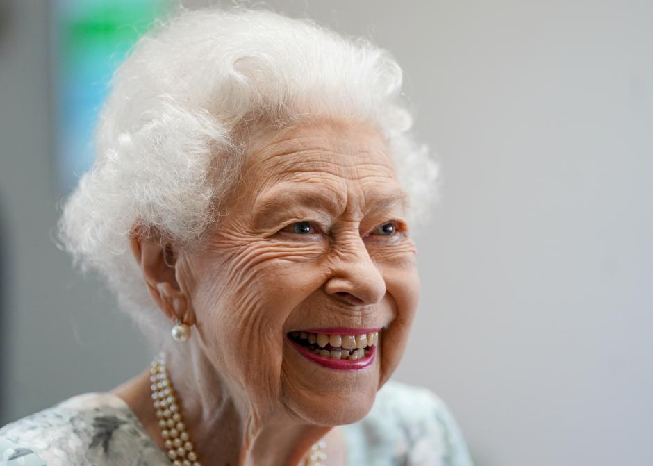 Queen Elizabeth II visit and officially open the new building at ThamesHospice, Maidenhead.