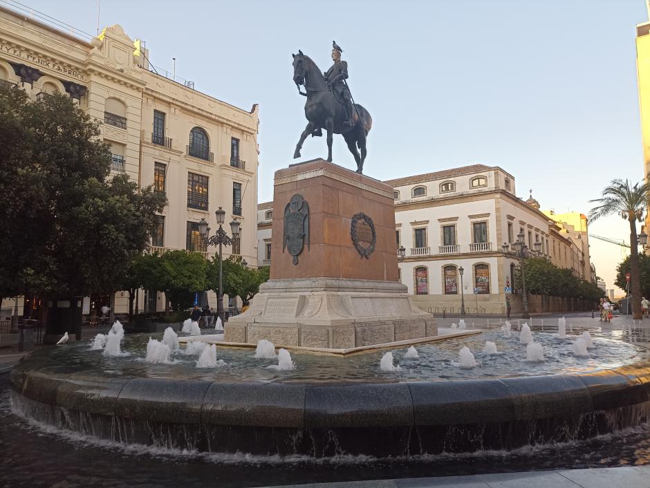 Monumento al Gran Capitán en la plaza de las Tendillas