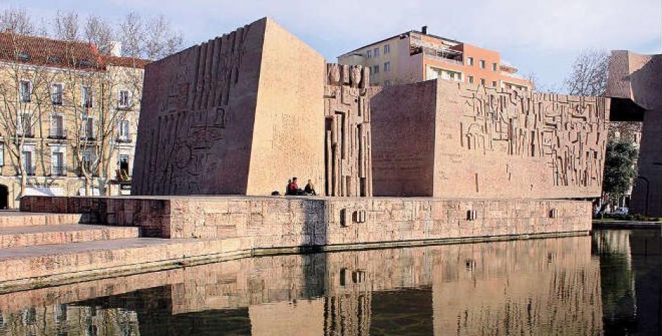 Monumento en homenaje a Colón en Madrid