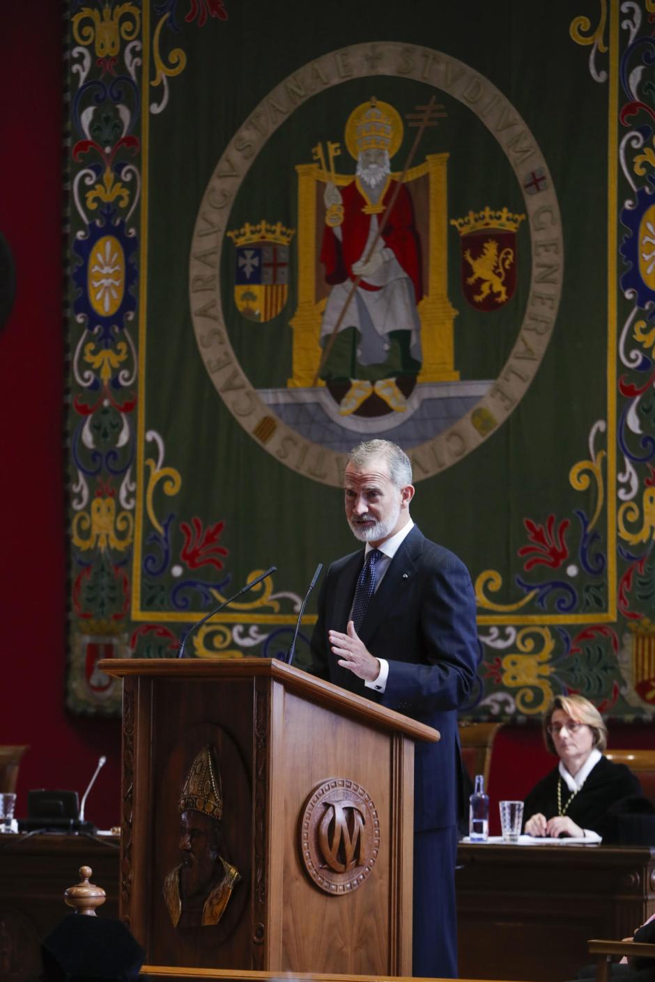 Don Felipe interviene en el Paraninfo de la Universidad de Zaragoza