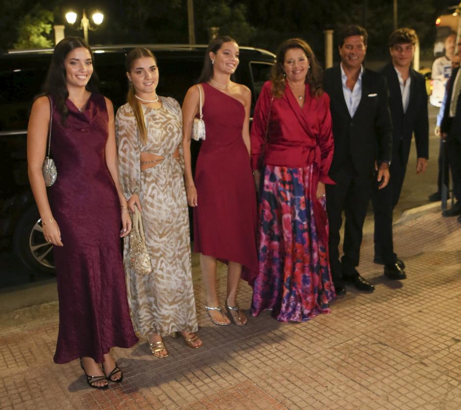 Queen Sofia of Spain with her family. Arrivals at pre- wedding party at Byzantine museum in Athens.

Athens √¢¬Ä¬ì Byzantine Museum, GREECE-27/09/2024

Queen Sofia of Spain, accompanied by her family, attended a pre-wedding party held at the Byzantine Museum in Athens. The event brought together royal and distinguished guests ahead of the wedding celebrations, showcasing the close ties between the Spanish and Greek royal families. The Byzantine Museum, a historical venue, provided a majestic backdrop for the evening's festivities.//VAFEIADAKIS_Sipa.01.0924/Credit:VAFEIADAKIS ARISTIDIS/SIPA/2409272238