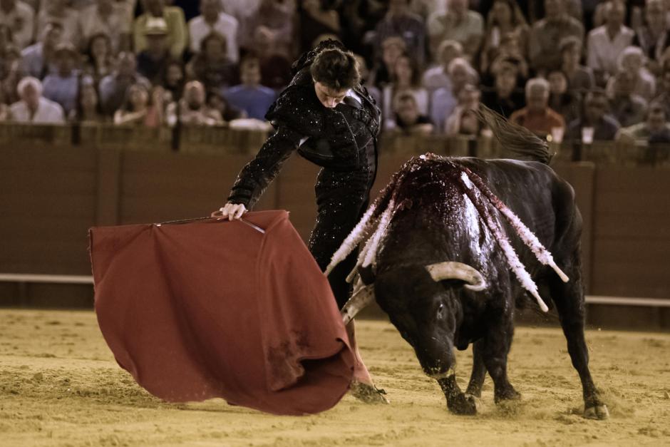 Roca Rey, con el segundo de su lote