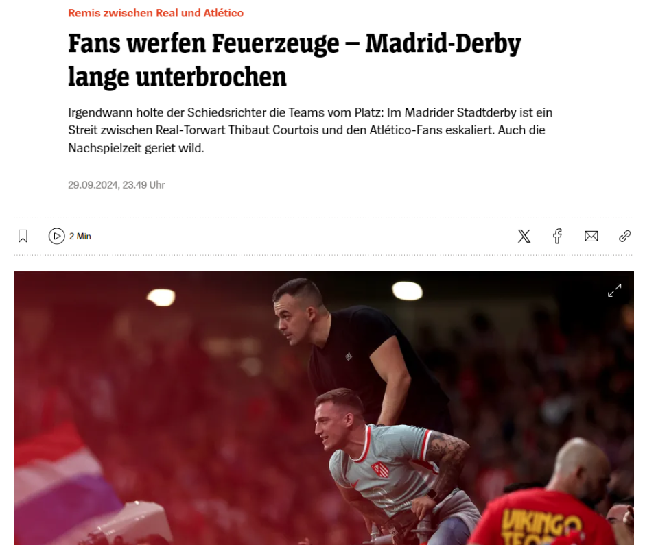 Der Spiegel se centra en lo sucedido con los radicales del Frente Atlético y explica lo ocurrido: "Los aficionados lanzan mecheros y el derbi se detiene"