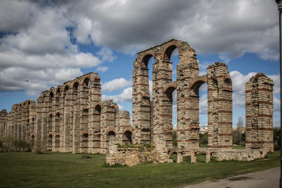 Acueducto de Los Milagros en Mérida