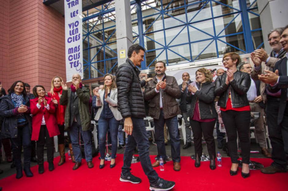 El acto que Ábalos montó a Sánchez en noviembre de 2016 en Xirivella
