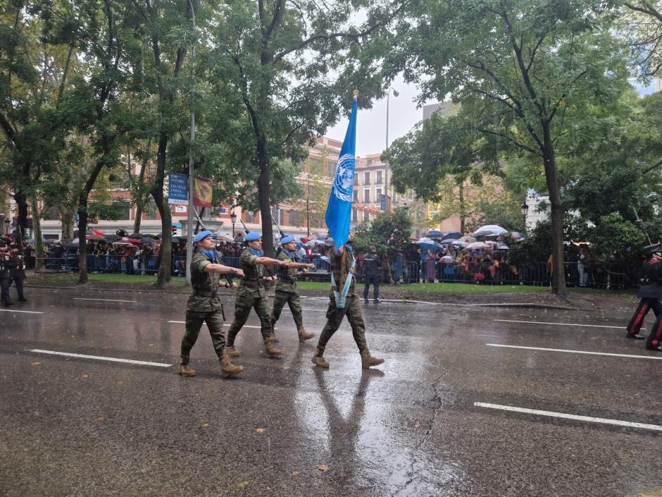 La bandera de la OTAN ha desfilado por las calles de Madrid