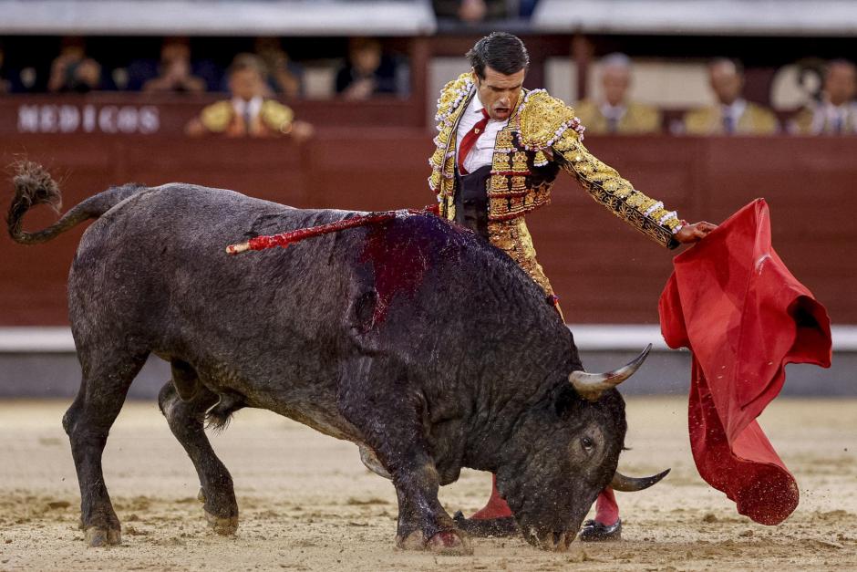 Emilio de Justo, este Día de la Hispanidad, en Las Ventas