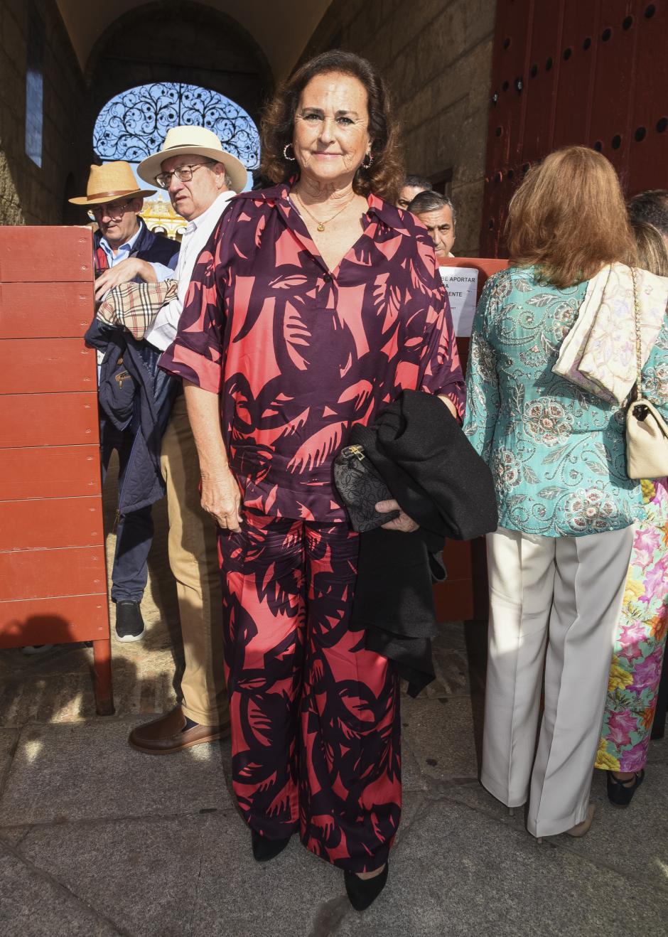 Curro Romero during the bullfighting festival in homage to Curro Romero at the Real Maestranza de Caballería de Sevilla in Seville. October 20 2024