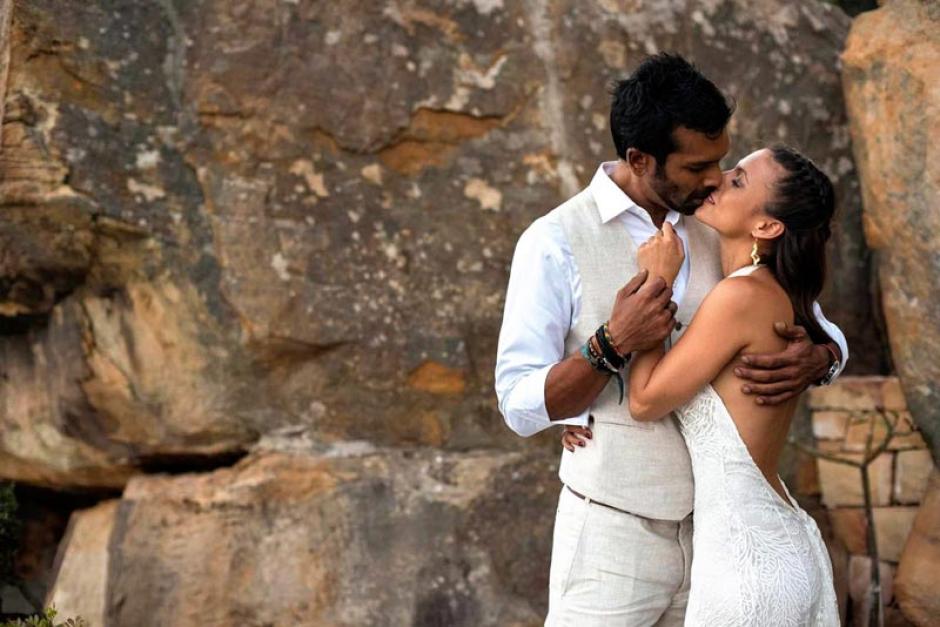 La boda de Elisa Mouliaá