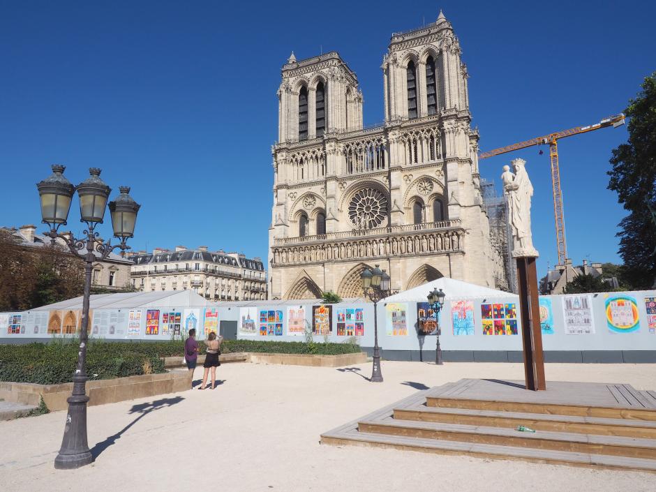 (Foto de ARCHIVO)
FILED - 27 July 2020, France, Paris: A general view of the Notre Dame Cathedral. The groups seeking to rebuild Notre Dame cathedral after its 2019 blaze are looking for people with building skills, organizers announced on Friday. Photo: Christian Böhmer/dpa

27/7/2020 ONLY FOR USE IN SPAIN