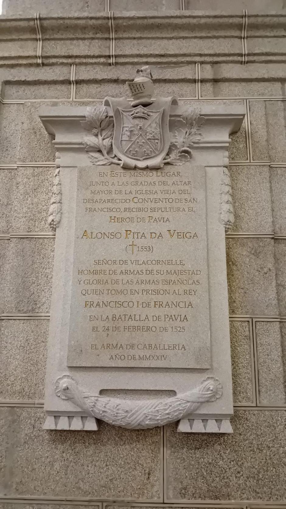 Placa en honor a Pita da Veiga en Ferrol