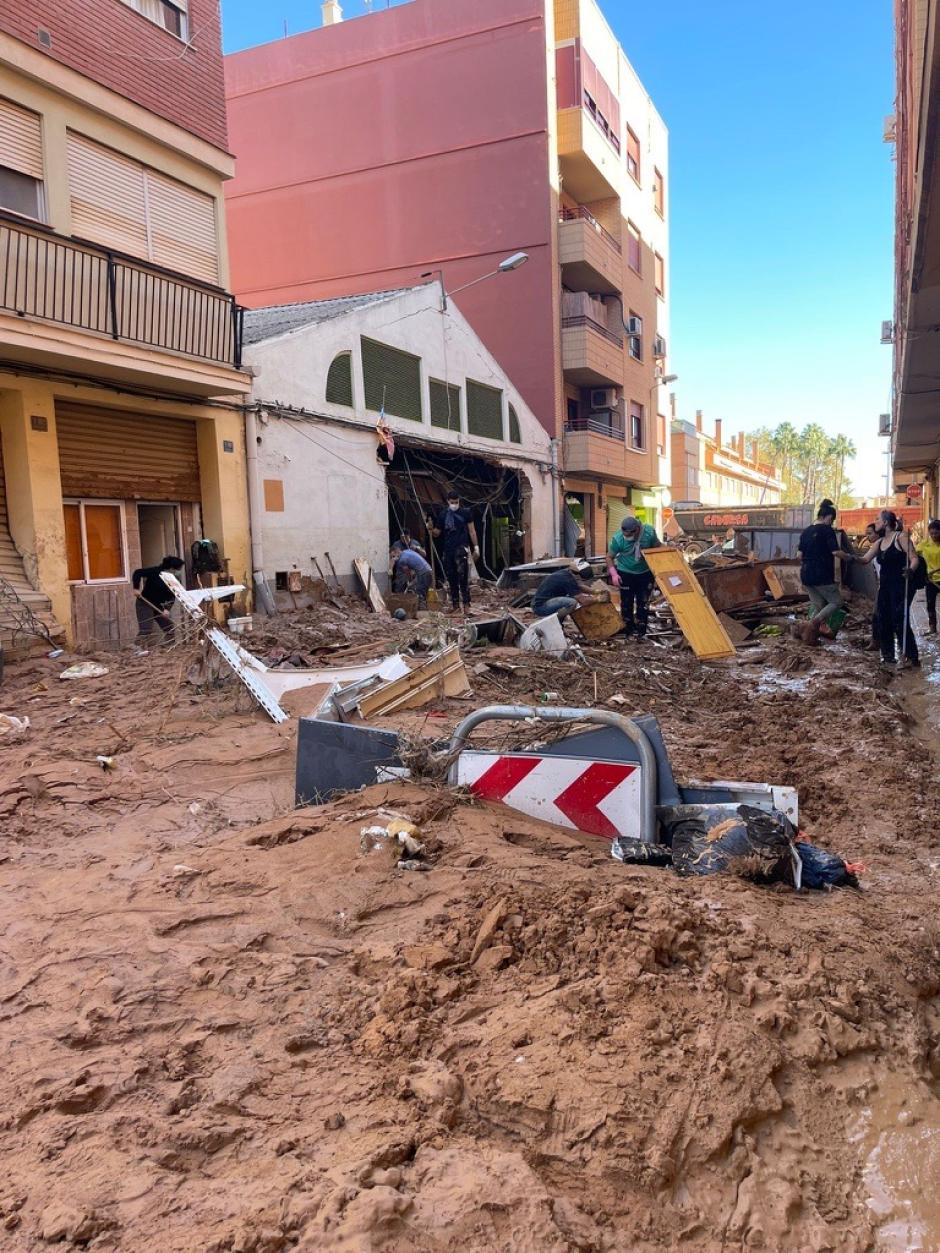 Calle de Paiporta, Valencia, ayer por la tarde