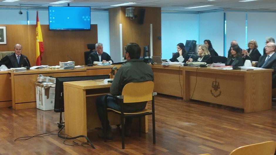 El acusado de matar a un enfermero del Hospital Príncipe de Asturias