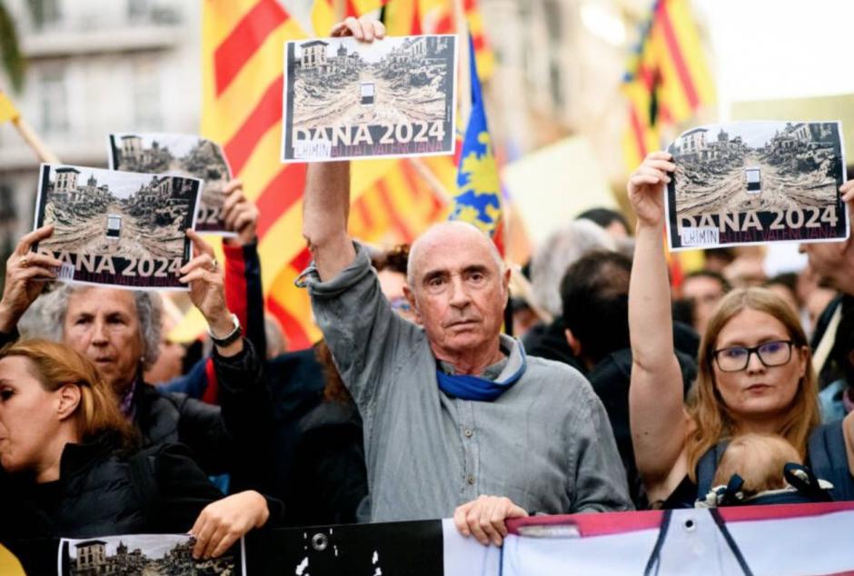 Lluis Llach en la manifestación del sábado